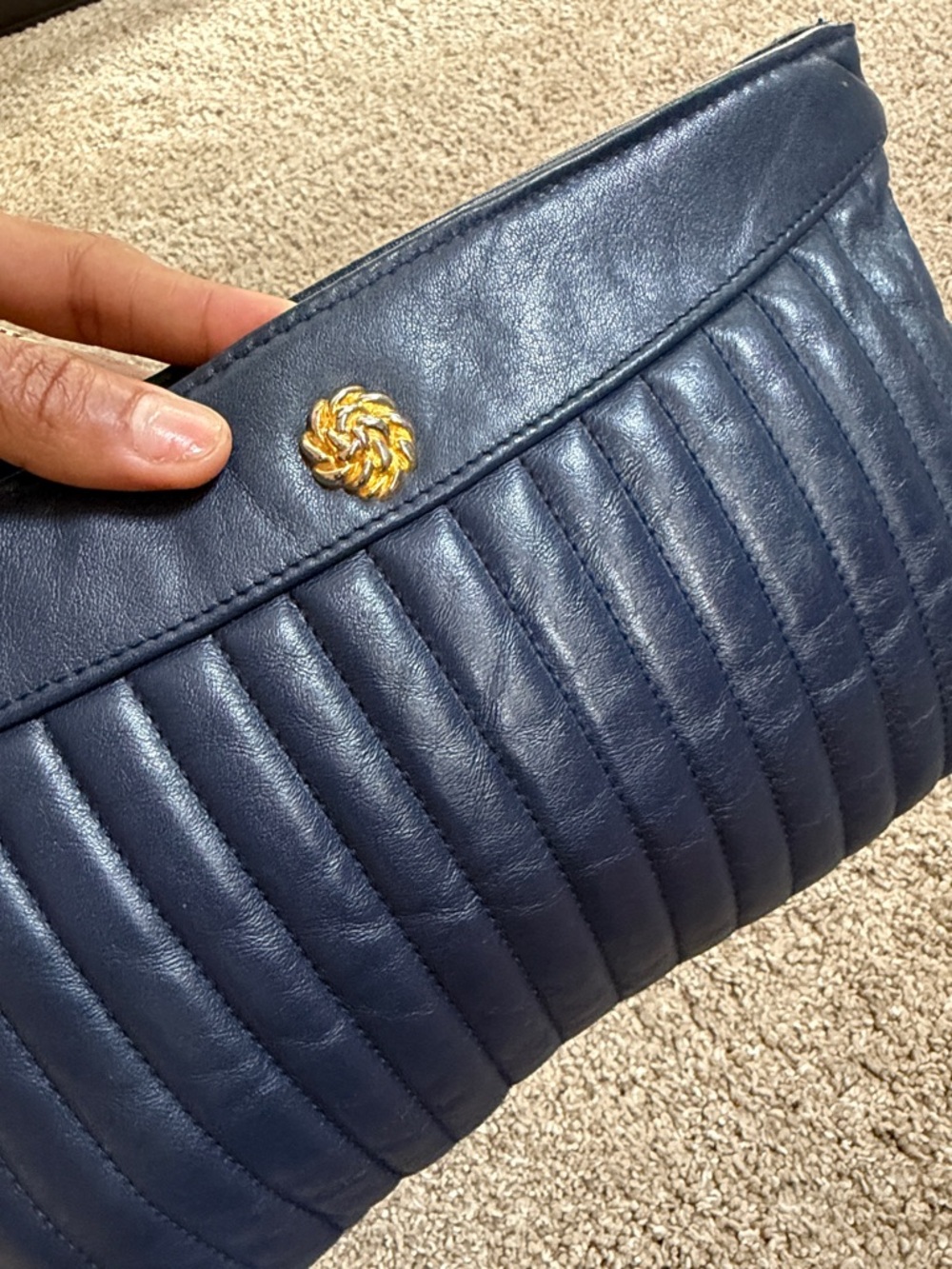 Vintage Amanda Smith Leather Clutch - Picture 14 of 17